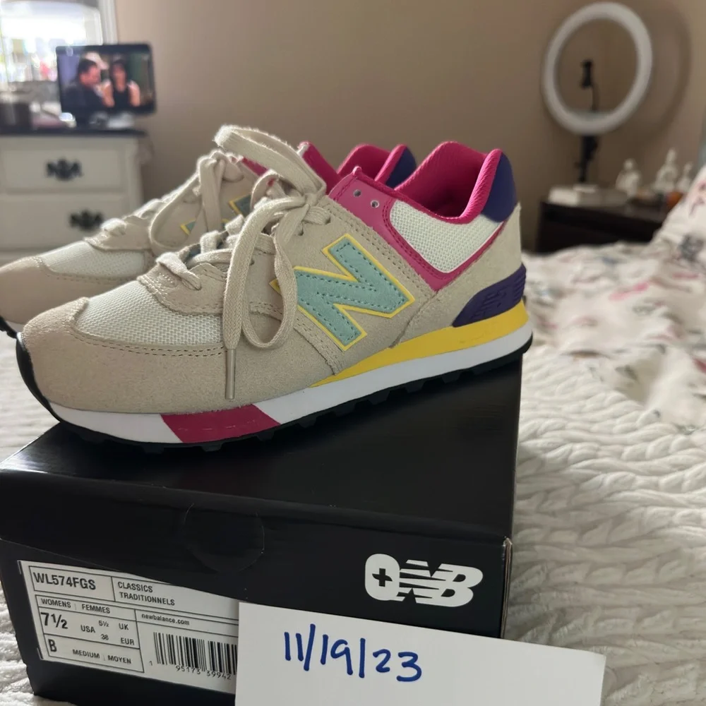 Figs Women's Beige, White & Pink Athletic Sneakers
